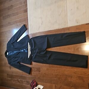 Michael Kors black suit jackets size 6 pants size 4